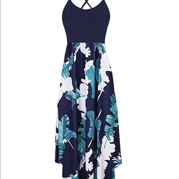 Floral Print Asymmetrical Maxi Dress w Pockets - Picture 3 of 7